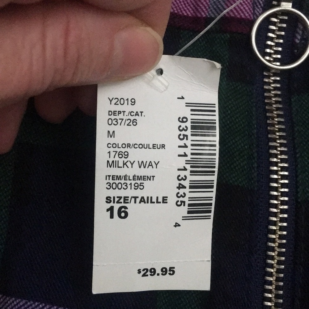 NWT School girl plaid skirt - Picture 4 of 4
